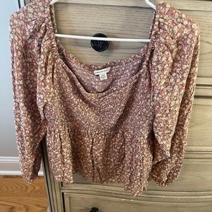 American Eagle floral blouse
